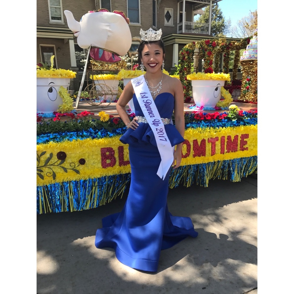 Strapless Blue Mac Duggal Prom Dress